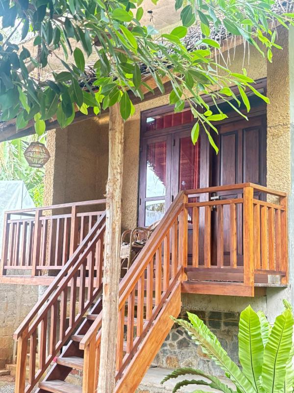 Sunset view Beach villa - image 18