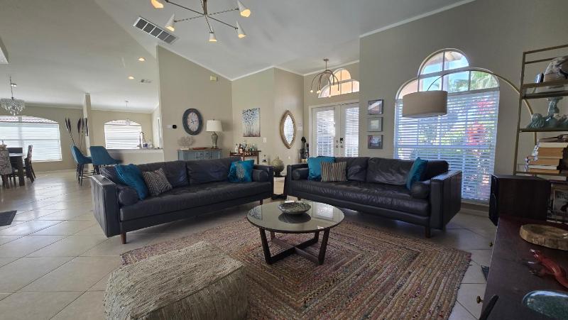 VIlla Gordian Naples Florida - image 46