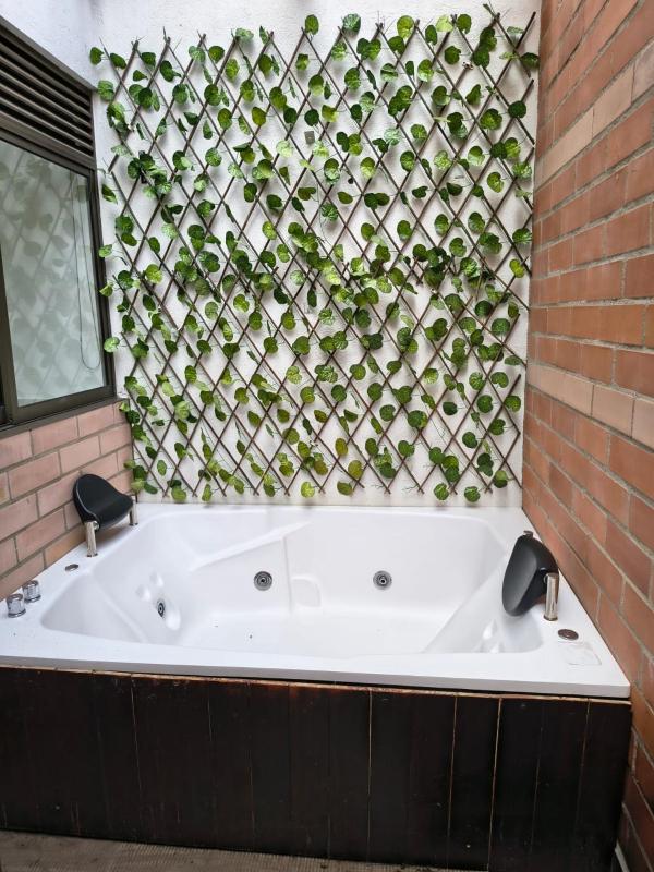 Acogedor aparta-loft con jacuzzi - image 5