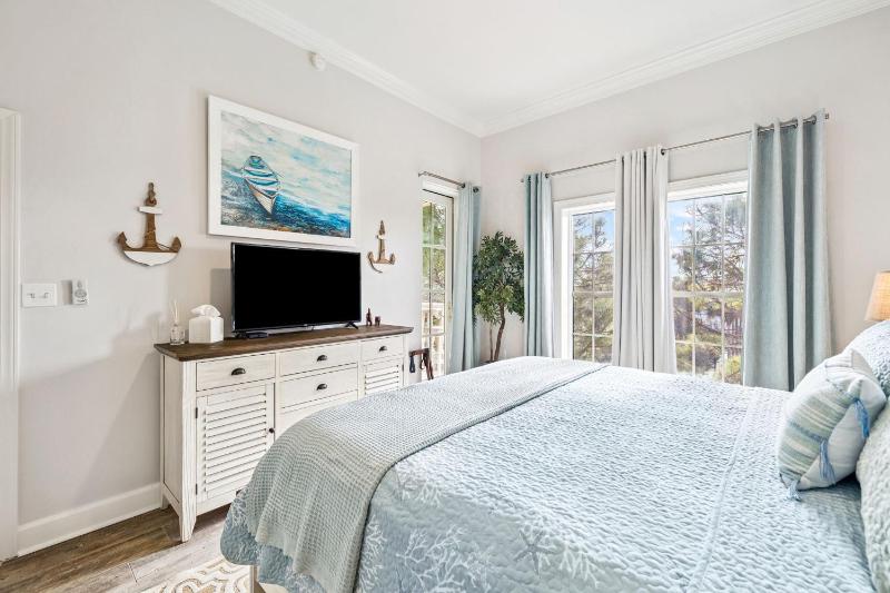 The Magnolia by 30A Escapes - image 6
