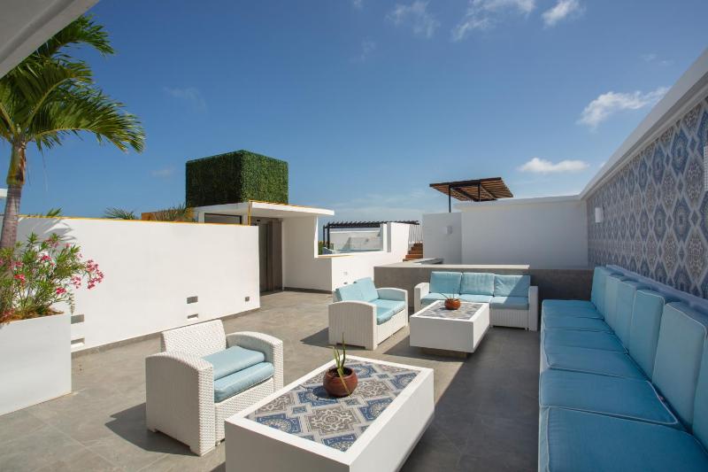 Modern PH with Private Pool in Tulum 2 Bedrooms - image 2