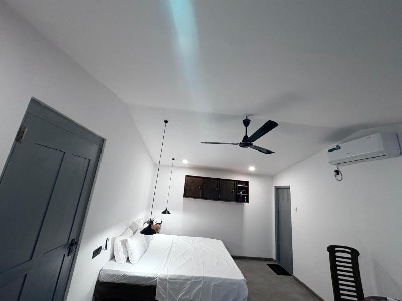 DSB Leafline Villa - image 14