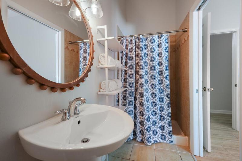 Island Pineapple - 404 - 80th St - image 12