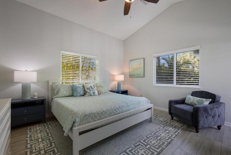 Island Pineapple - 404 - 80th St - image 13