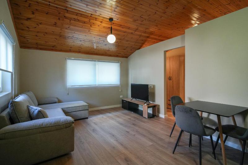 Jera Apartment 2 - image 10