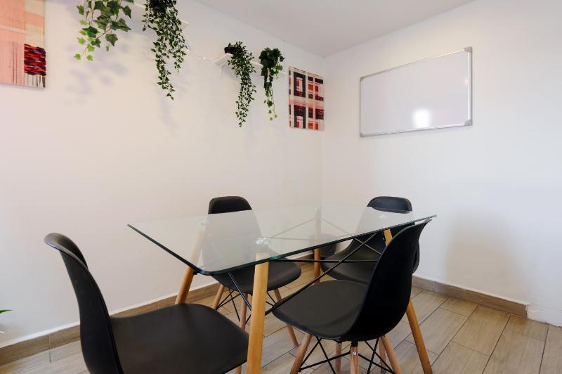 Colmena Hotel CDMX Suites Roma - image 11