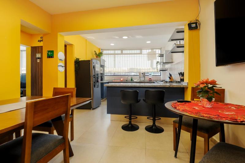 Colmena Hotel CDMX Suites Roma - image 6
