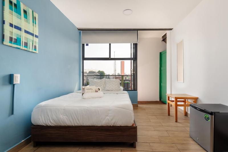 Colmena Hotel CDMX Suites Roma - image 2