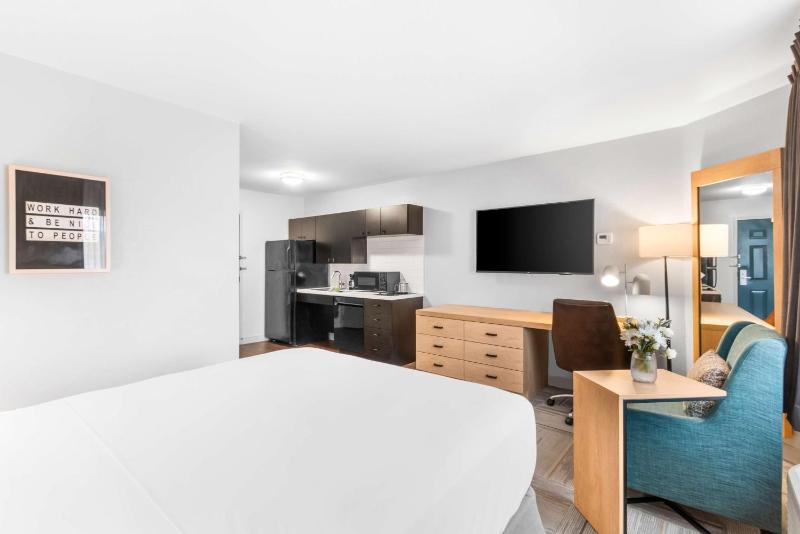 Sonesta Simply Suites Austin South - image 4