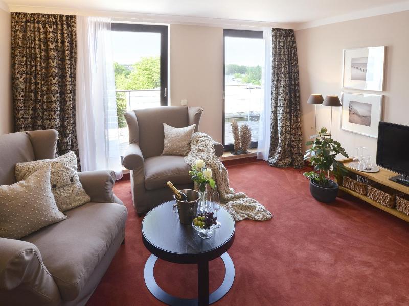Double Room with Terrace or Balcony image 2
