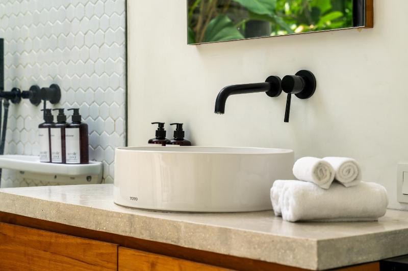 Villa Semilir Pagi Canggu - image 11