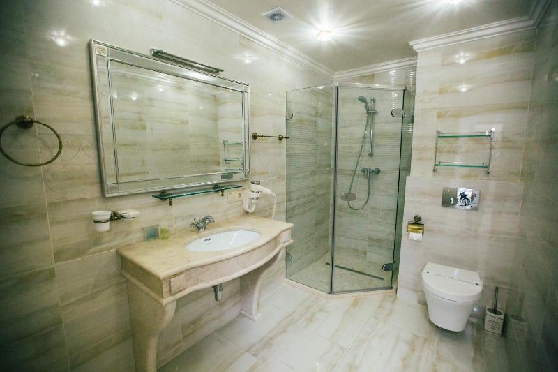 Suite image 2