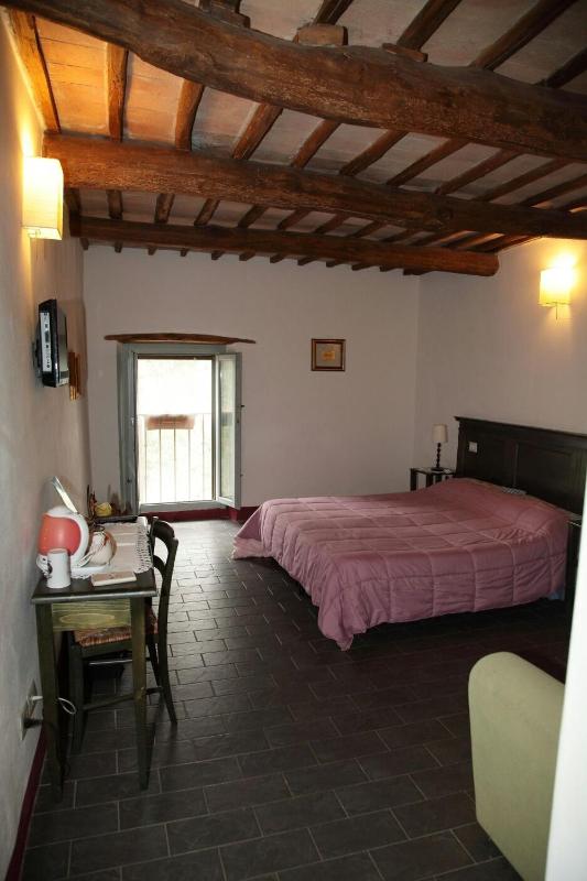 Double Room image 1
