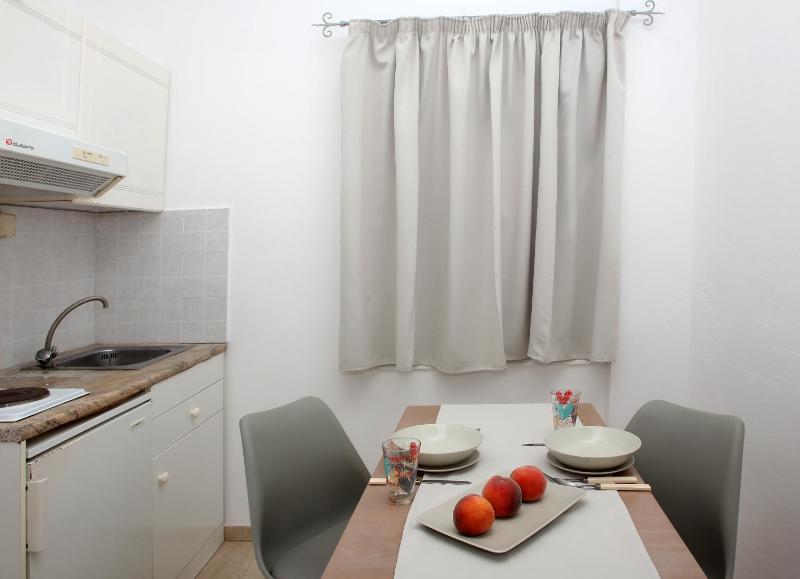 Superior One-Bedroom Triple Apartment image 3