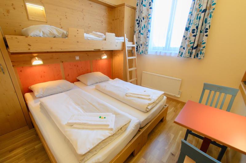 Triple Room image 3