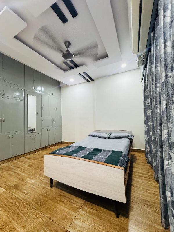 Premium Home Stay at VIP Road - image 1