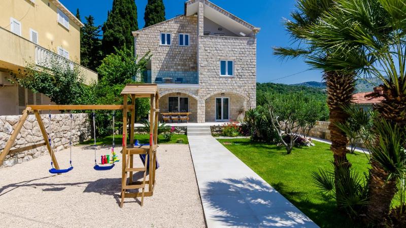 Villa Tesa by Villas Guide - image 12
