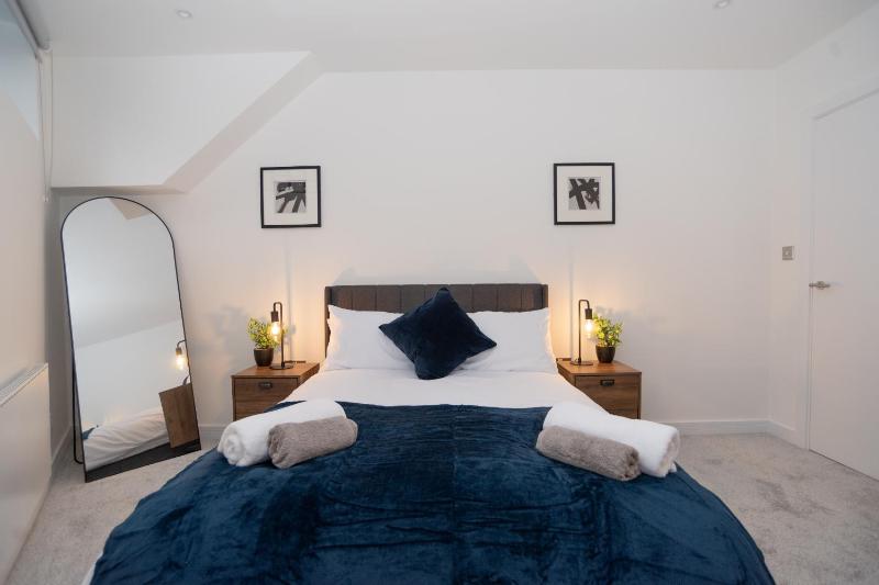 Jewellery Quarter | Luxury Living – Sleeps 8 - image 16