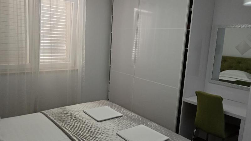 Apartman Twins 1 by Villas Guide - image 5