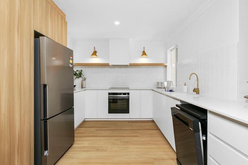 The Scandi-Chic Residence - image 7