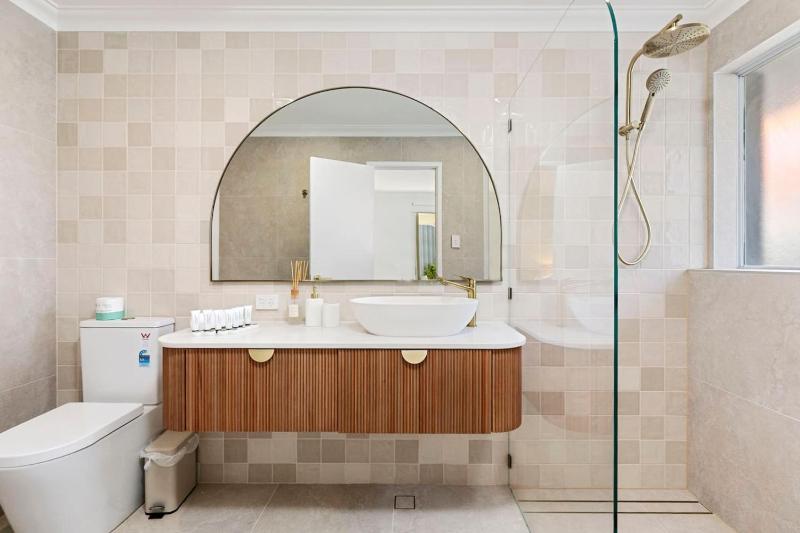 The Scandi-Chic Residence - image 3