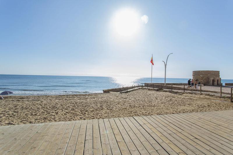 006 Sweet Holidays - Alicante Holiday - image 1