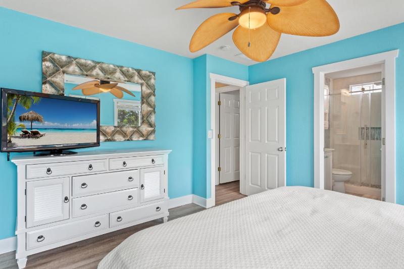 6138 - Island Life Cottage - image 12