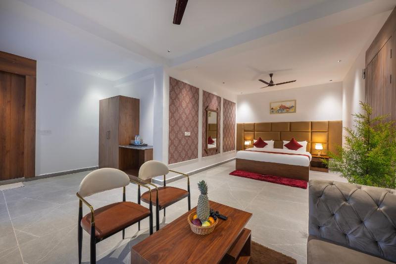 The Heaven Inn Kasauli - image 13