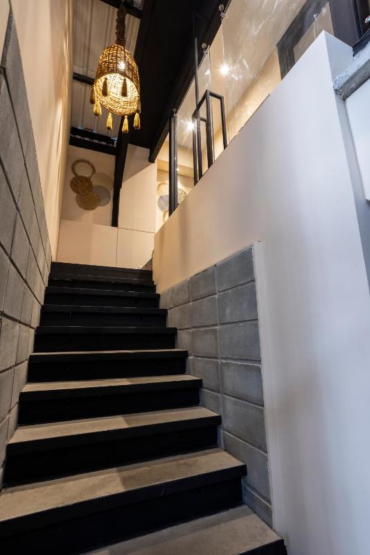 Loft Acogedor y con Estilo en la Mejor Zona - image 9