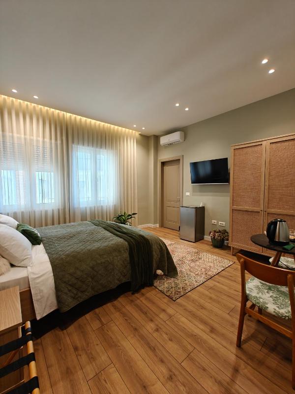 Rroji Urban Heritage - Boutique Rooms & Serviced Apartments in City Center - image 10