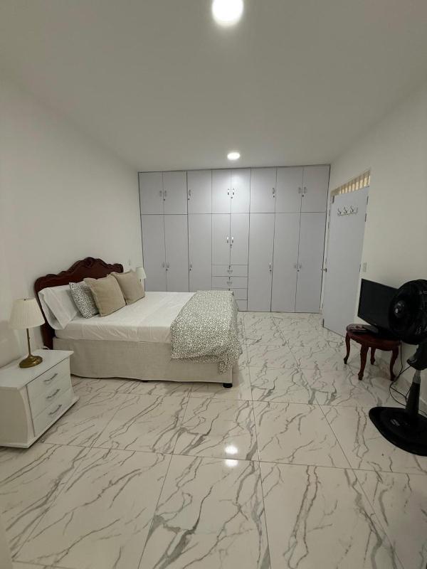 Casa grande y cómoda en San Antonio-Cali - image 21