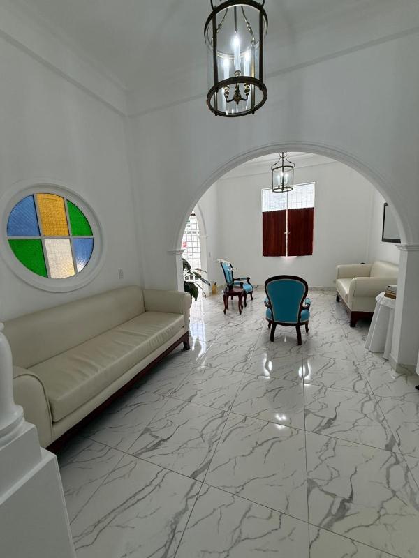 Casa grande y cómoda en San Antonio-Cali - image 7