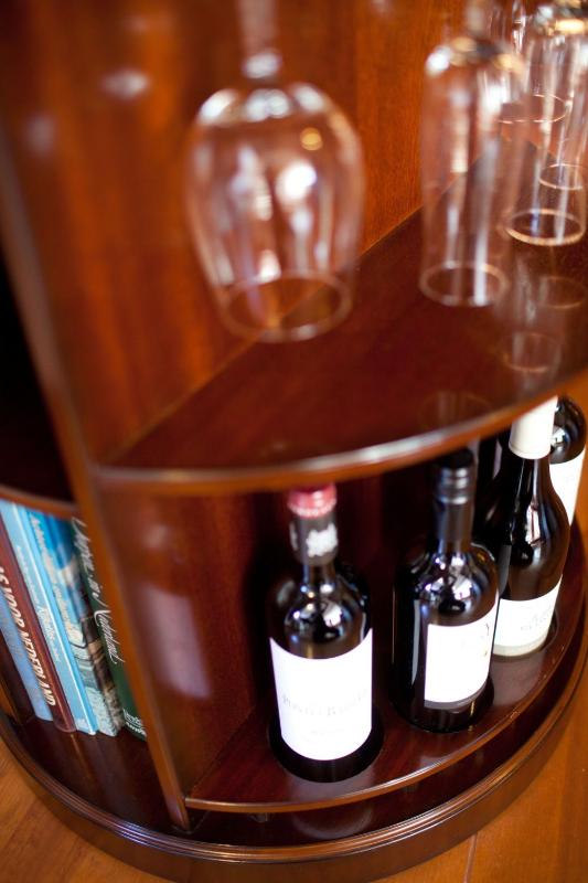 Panorama Room image 3