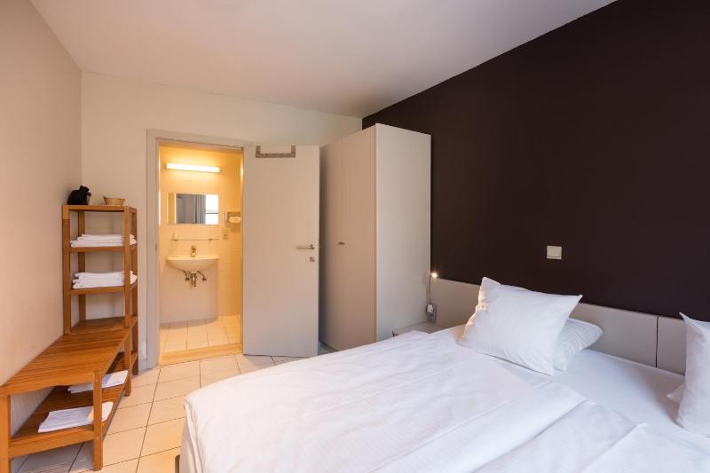 Standard Apartment image 4