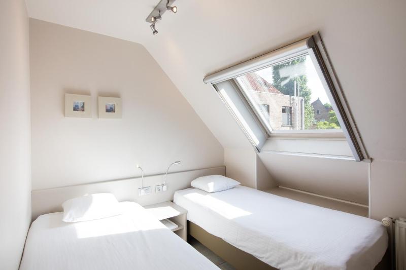 Standard Apartment with Terrace image 4