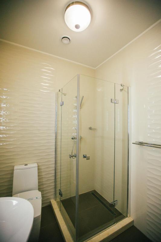 Standard Double Room image 2
