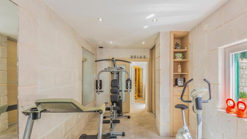 Villa Elizabeta Makarska by Villas Guide - image 15
