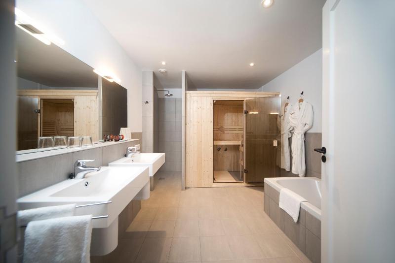 Suite Loft and Spa image 2
