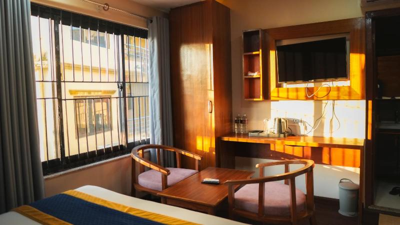 Hotel Mitra Inn - image 7
