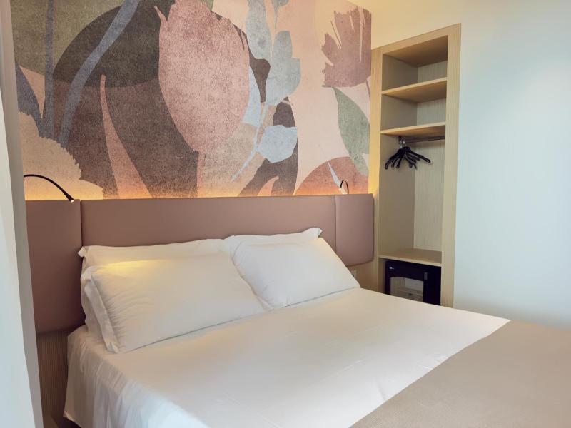 Hotel Continental - image 17