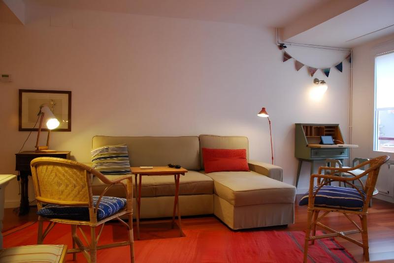 FS2 - Spacious 2 bedroom. Sarrià - Hospital Clinic - image 5