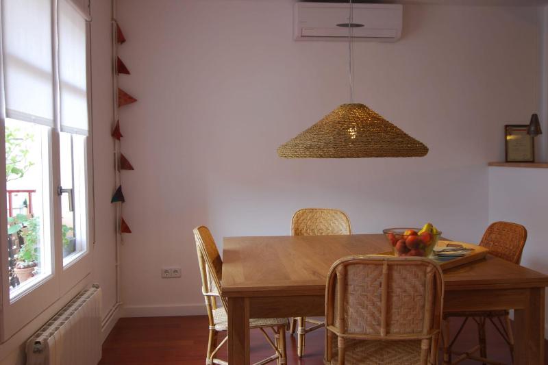 FS2 - Spacious 2 bedroom. Sarrià - Hospital Clinic - image 3