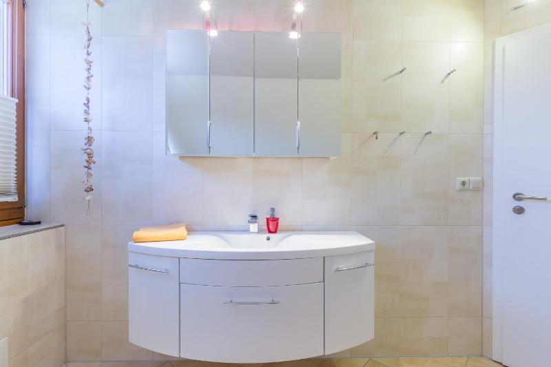Haus Sterntaucher Ferienwohnung 01 - image 4