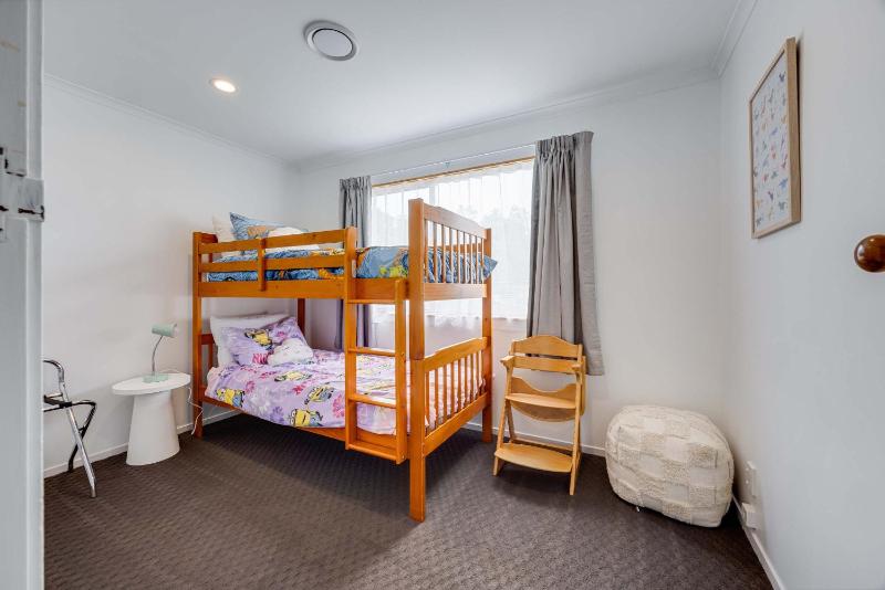 Kawaha Corner - Minutes from Skyline Zorb & more - image 17
