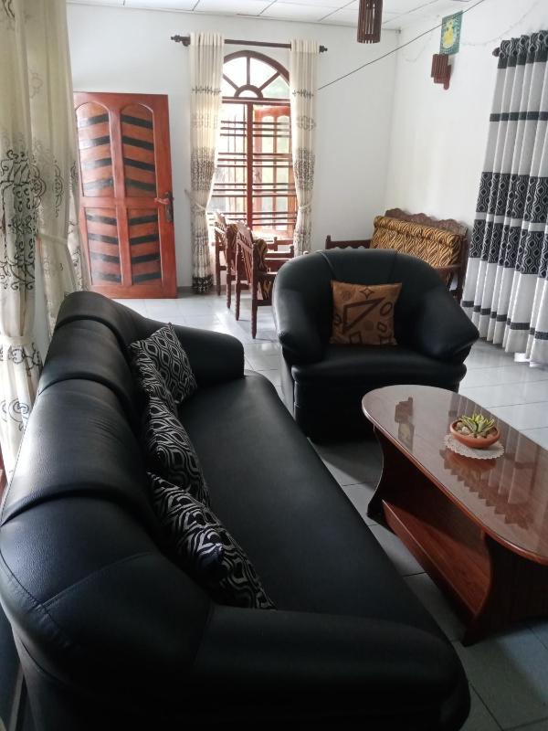 Sithu Villa - image 22