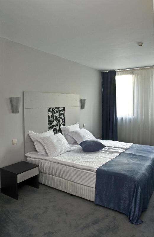 Double Room with Private Bathroom image 2