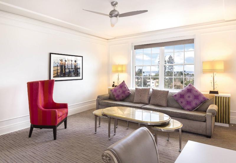 Two-Bedroom Suite with Balcony image 4