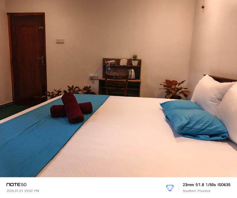 Kevon Homestay Hiriketiya - image 7