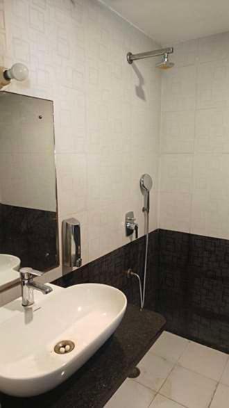 Galleria Hotel Ajmer - image 1