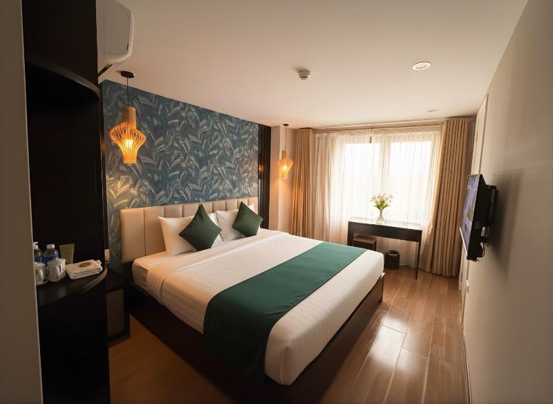 Cloud Chaser Hotel - image 15